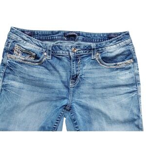 Vigoss Chelsea Capri Jeans Light Wash Heritage Fit Rhinestone Embroidered 15/16